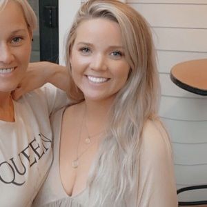 Meet your Posher, Paige